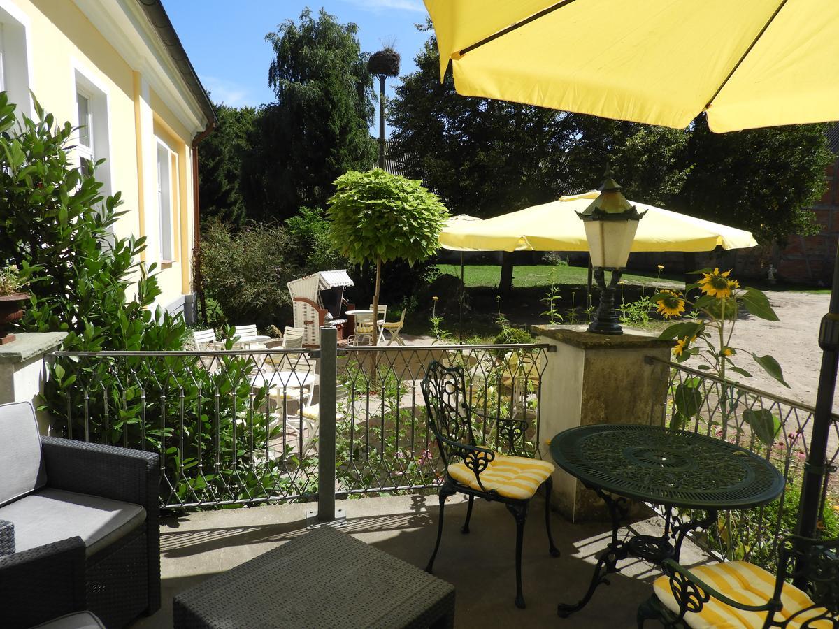 Landhotel Gut Zarrentin Gransebieth Εξωτερικό φωτογραφία